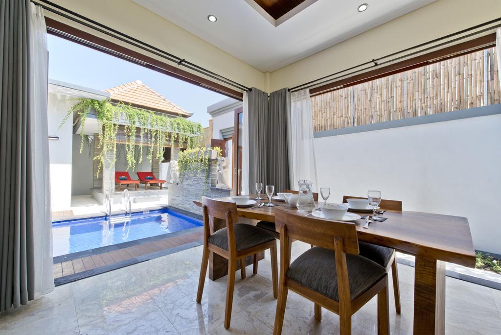 Seminyak Villa Стая снимка