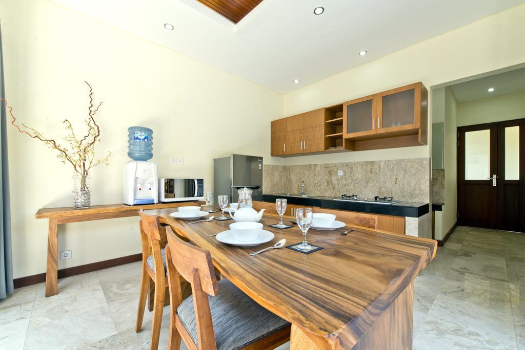 Seminyak Villa Стая снимка